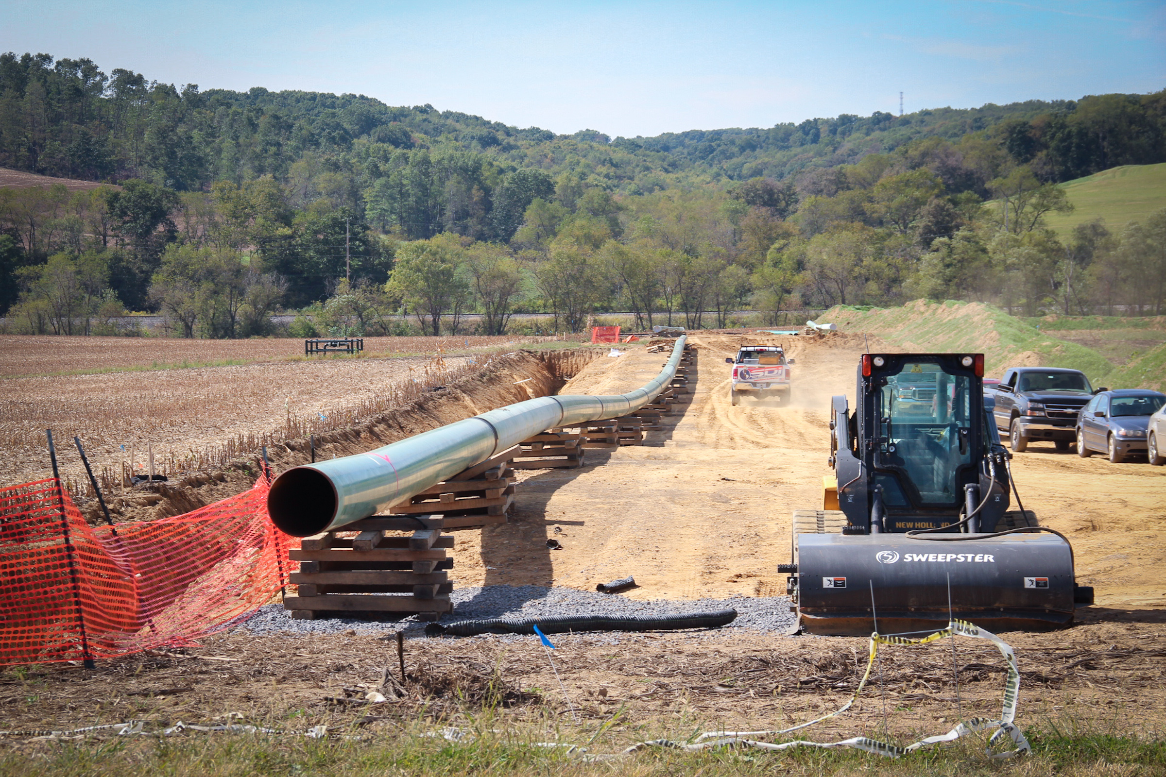 Pipeline with construction equipment