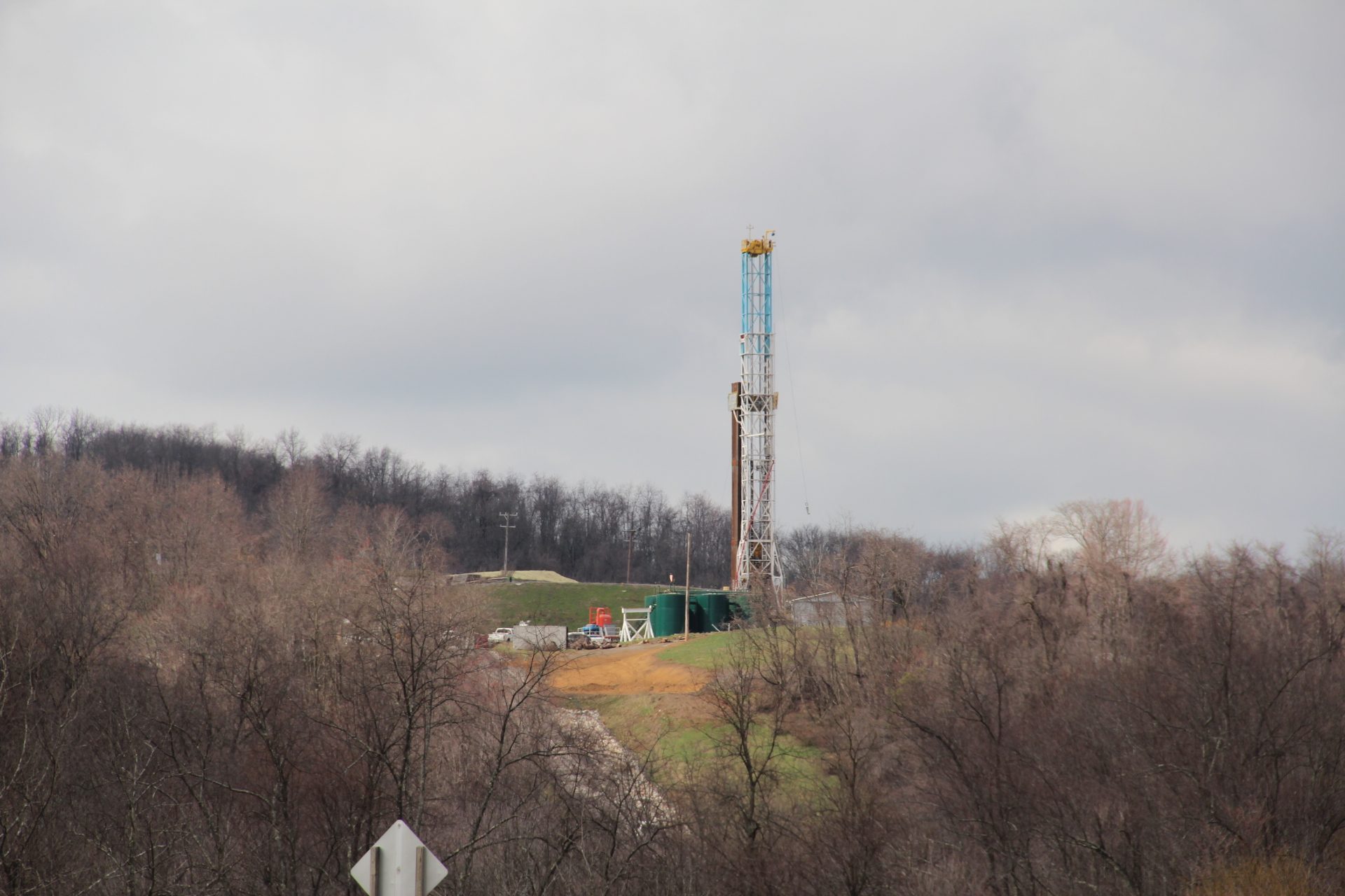 natural gas well fracking