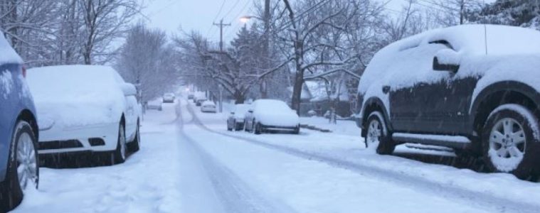 Snow on Pittsburgh street