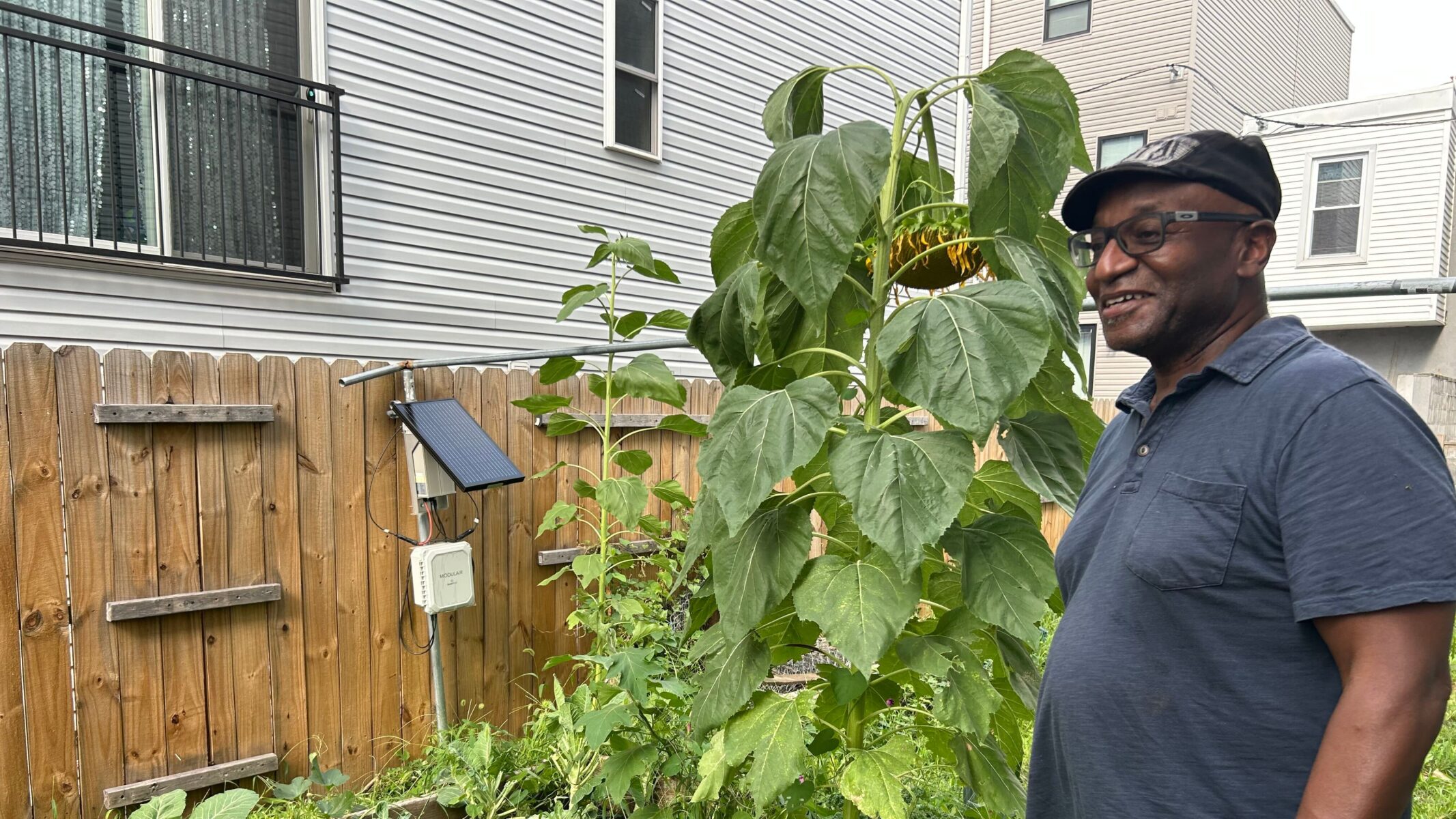 A network of air quality monitors grows in a formerly redlined area of Philadelphia